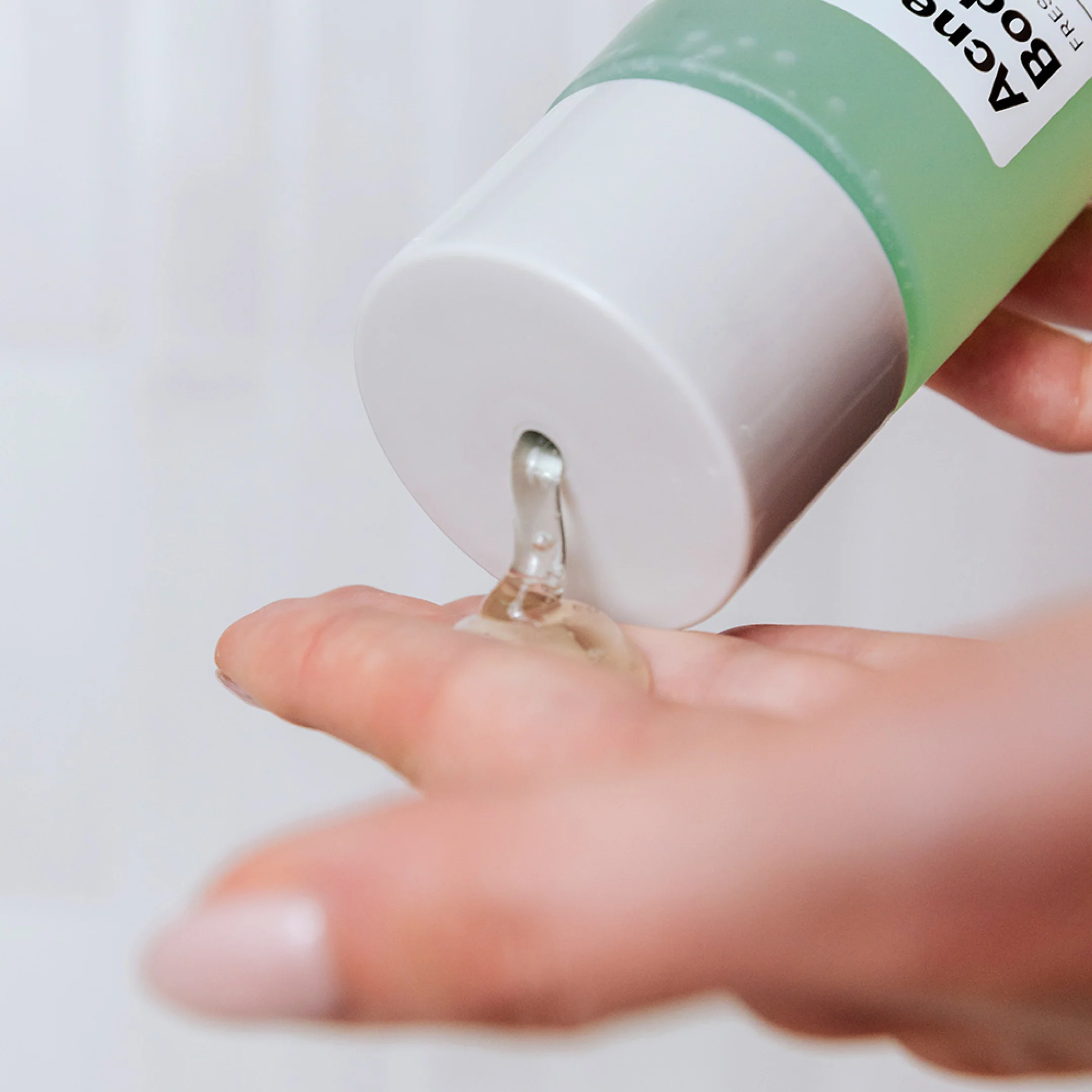 Acne Control Body Wash - Image 6